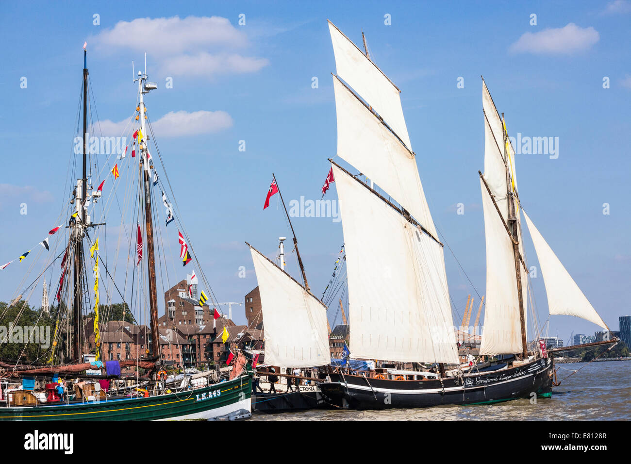Greenwich tall ships hi-res stock photography and images - Alamy