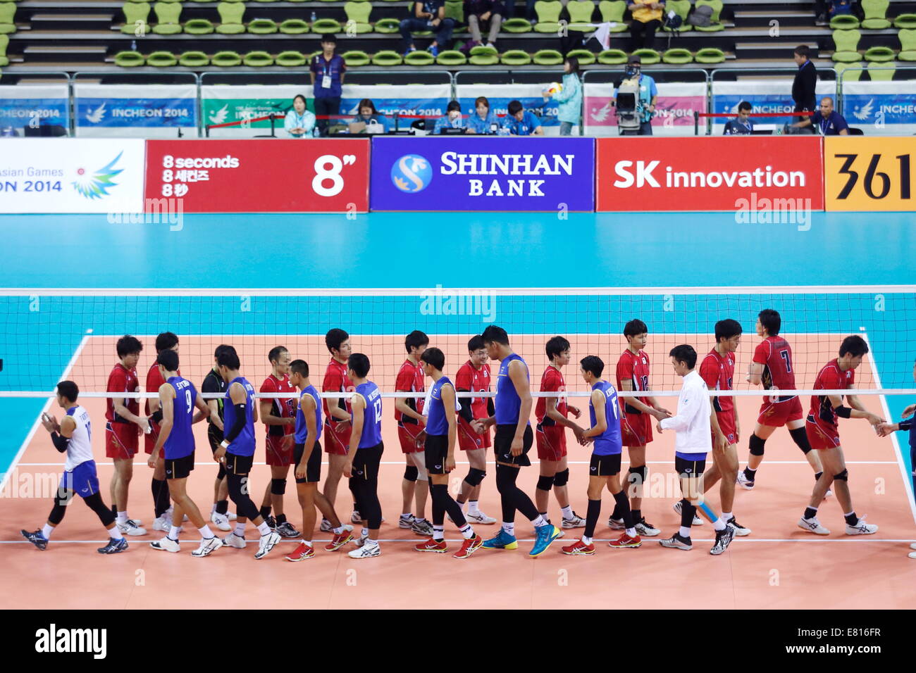 Thailand Volleyball Team Group Tha High Resolution Stock Photography And Images Alamy