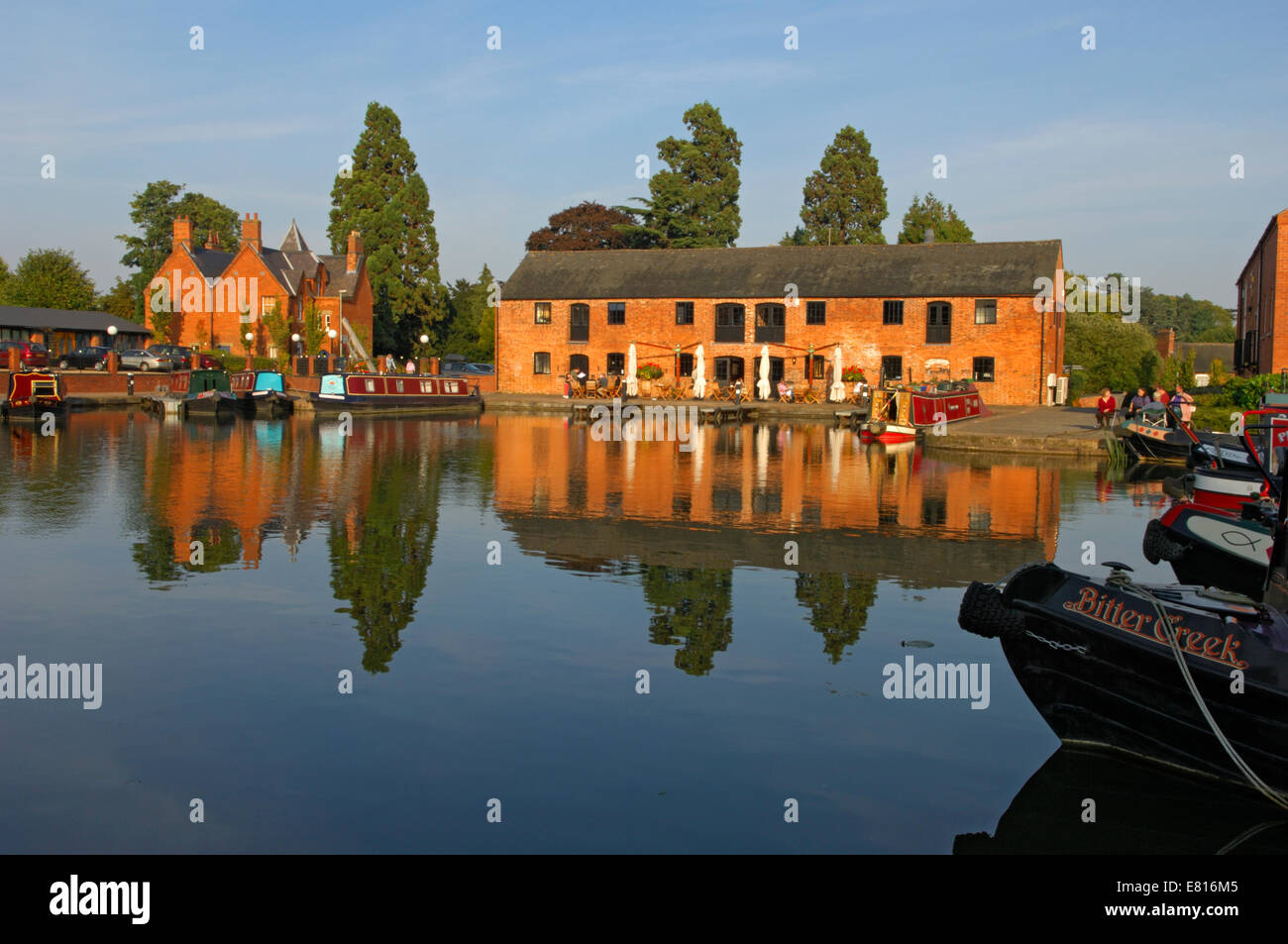 The Union Wharf canal basin in Market Harborough, Leicestershire, England Stock Photo