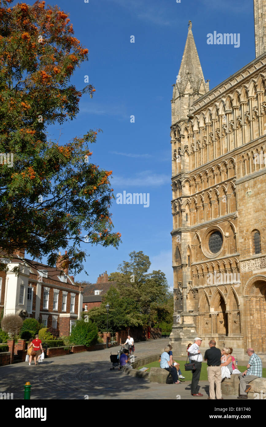 Lincoln cathedral city square hires stock photography and images Alamy