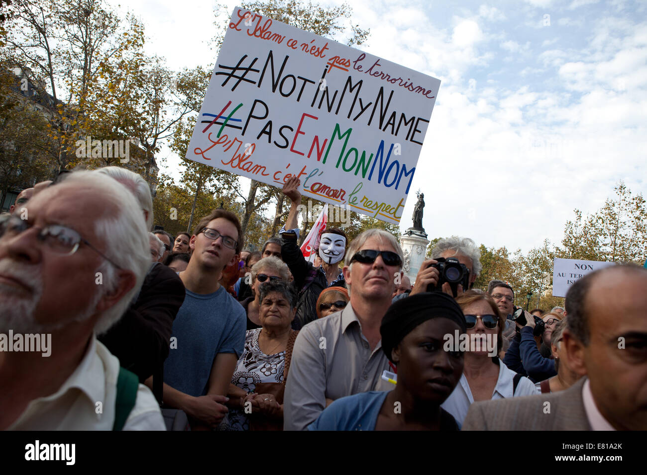 Paris, France. 28th Sep, 2014. ‘Not in my name’, french protest to denounce ISIS beheadings, Paris, France Credit:  Ania Freindorf/Alamy Live News Stock Photo