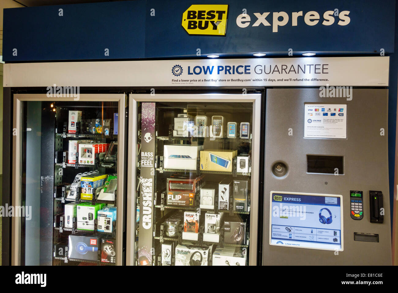 New York,New York,John F. Kennedy International Airport,JFK,terminal,gate,shopping shopper shoppers shop shops market markets marketplace buying selli Stock Photo