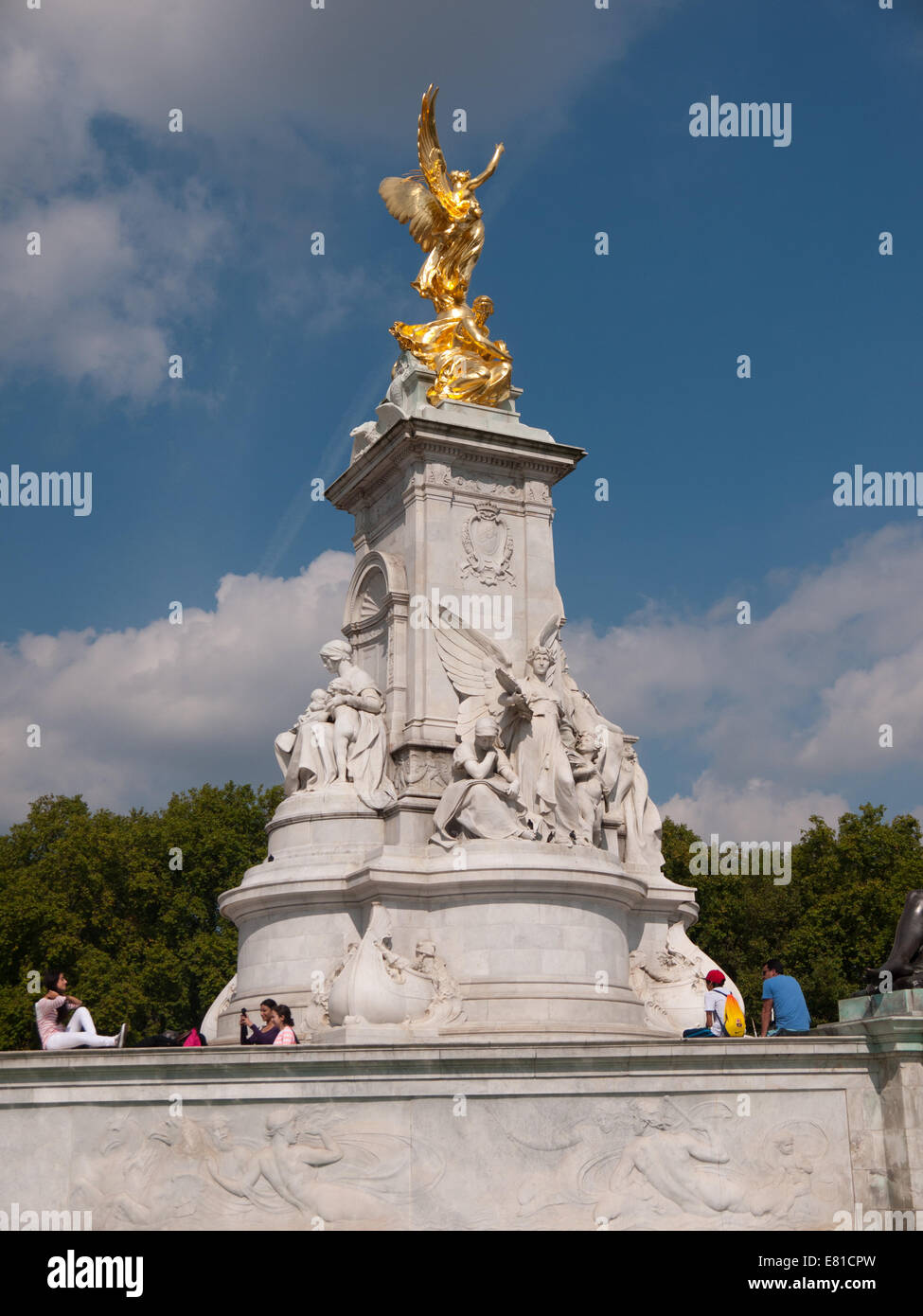Victoria Memorial, Buckingham Palace, London UK. Stock Photo