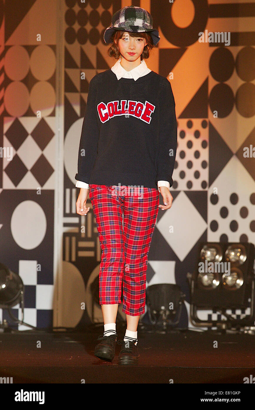 Mizuki Shiraishi September 28 14 Tokyo Japan Model Mizuki Shiraishi Wearing Fashion Brand Choki Choki Girls Walks Down The Catwalk During The Moshi Moshi Nippon Festival 14 On September 28 14 Mizuki Shiraishi September 28 14 Tokyo Japan Model Mizuki Shiraishi Wearing Fashion Brand Choki Choki Girls Walks Down The Catwalk During The Moshi Moshi Nippon Festival 14 On September 28 14