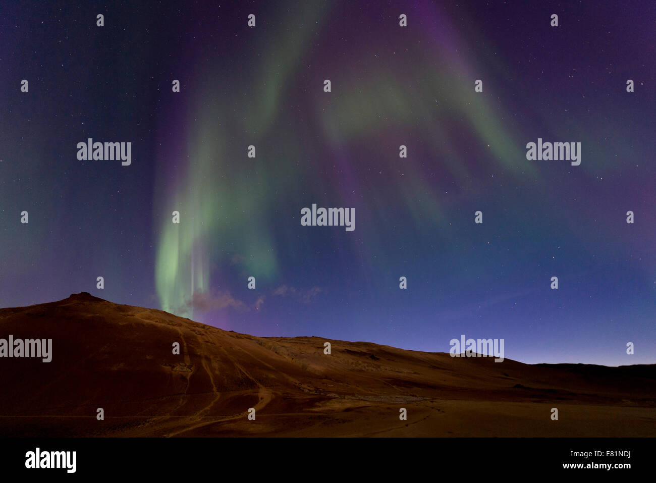 Strong northern lights, Hverarönd high temperature or geothermal area