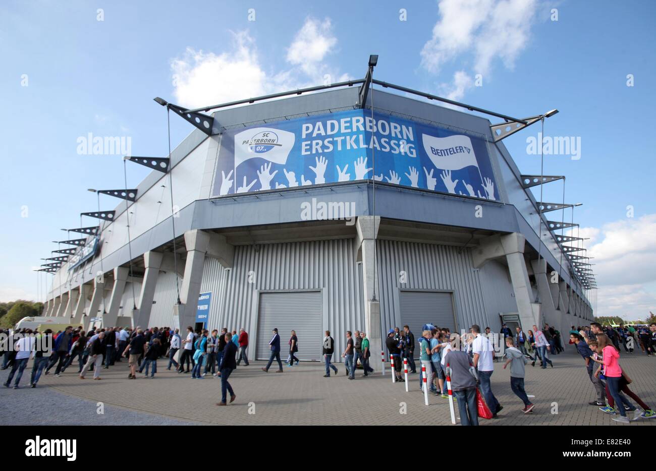 Paderborn, Germany. 27th Sep, 2014. Bundesliga soccer match between SC Paderborn and Borussia Moenchengladbach in the Benteler Arena in Paderborn, Germany, 27 September 2014. The picture shows the Benteler Arena. PHOTO: OLIVER KRATO/DPA/Alamy Live News Stock Photo