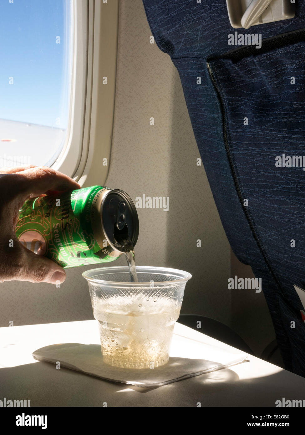Can of ginger ale hires stock photography and images Alamy