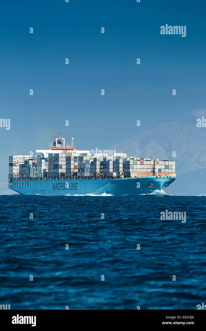 Spanish Container Ship Spain, Andalusia, Container ship Stock Photo - Alamy
