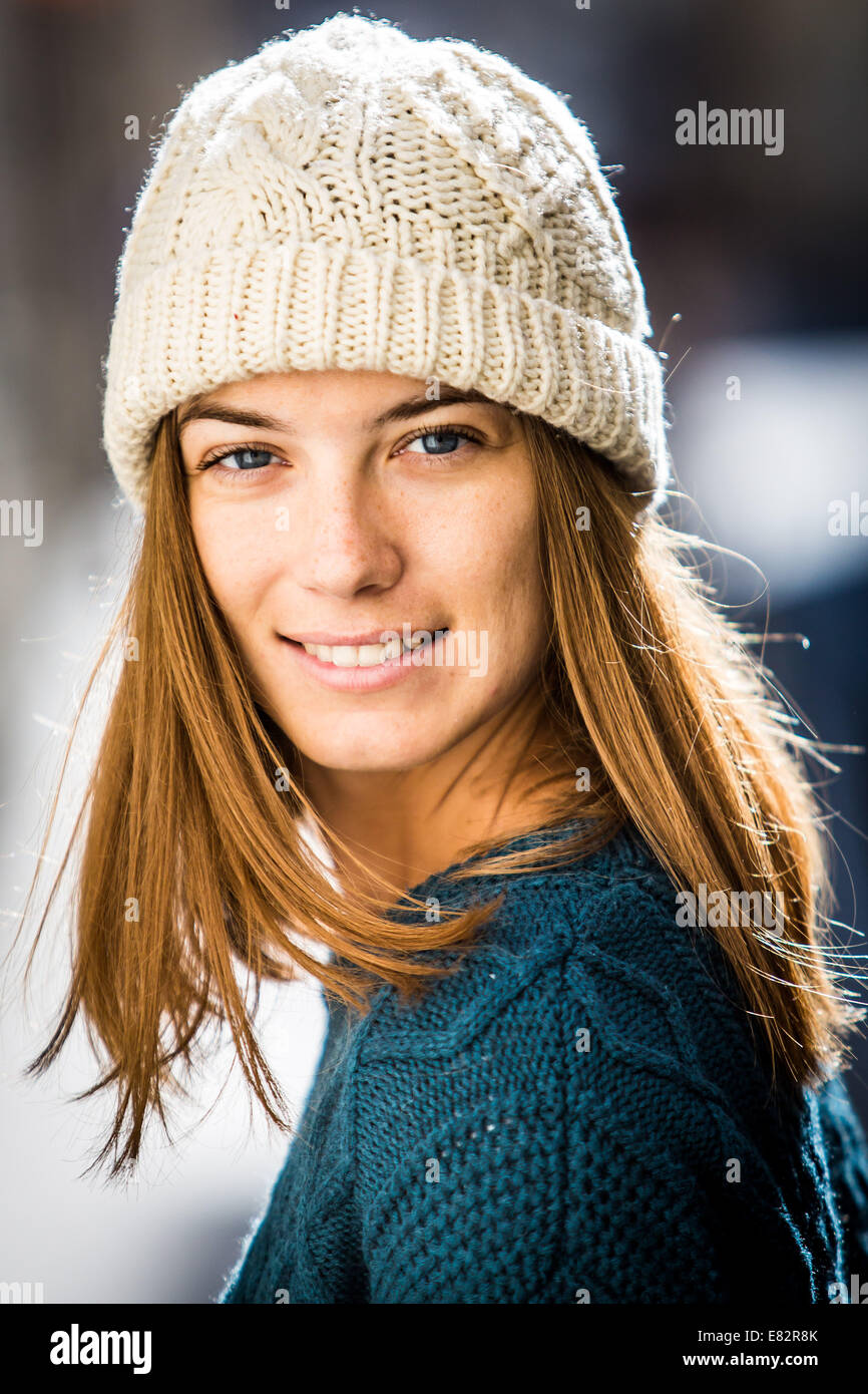 Old woman in winter hi-res stock photography and images - Alamy