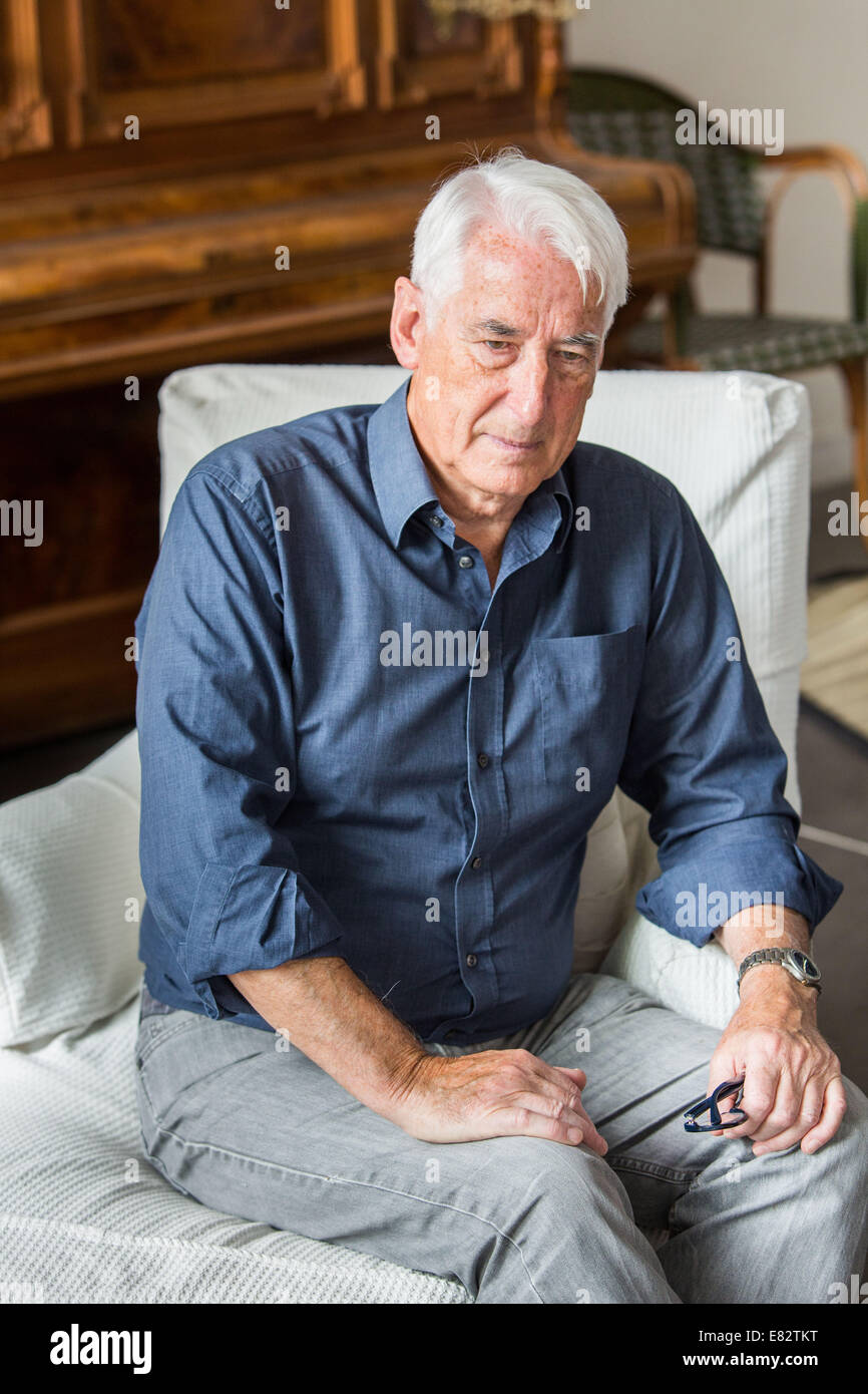 80 year old man hi-res stock photography and images - Alamy
