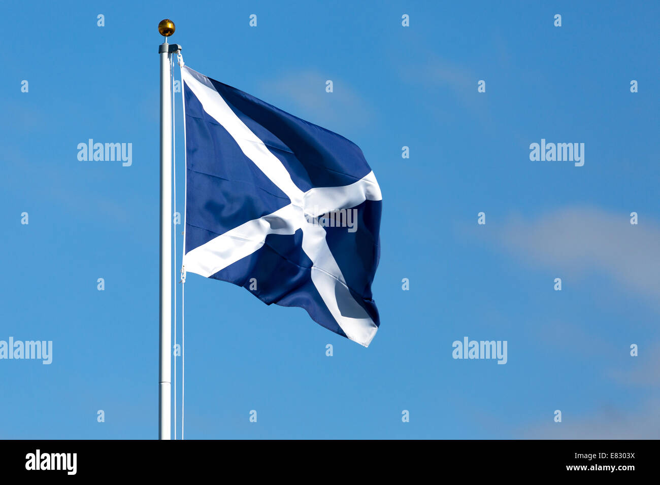 St Andrew's Cross or Saltire national flag of Scotland Stock Photo - Alamy