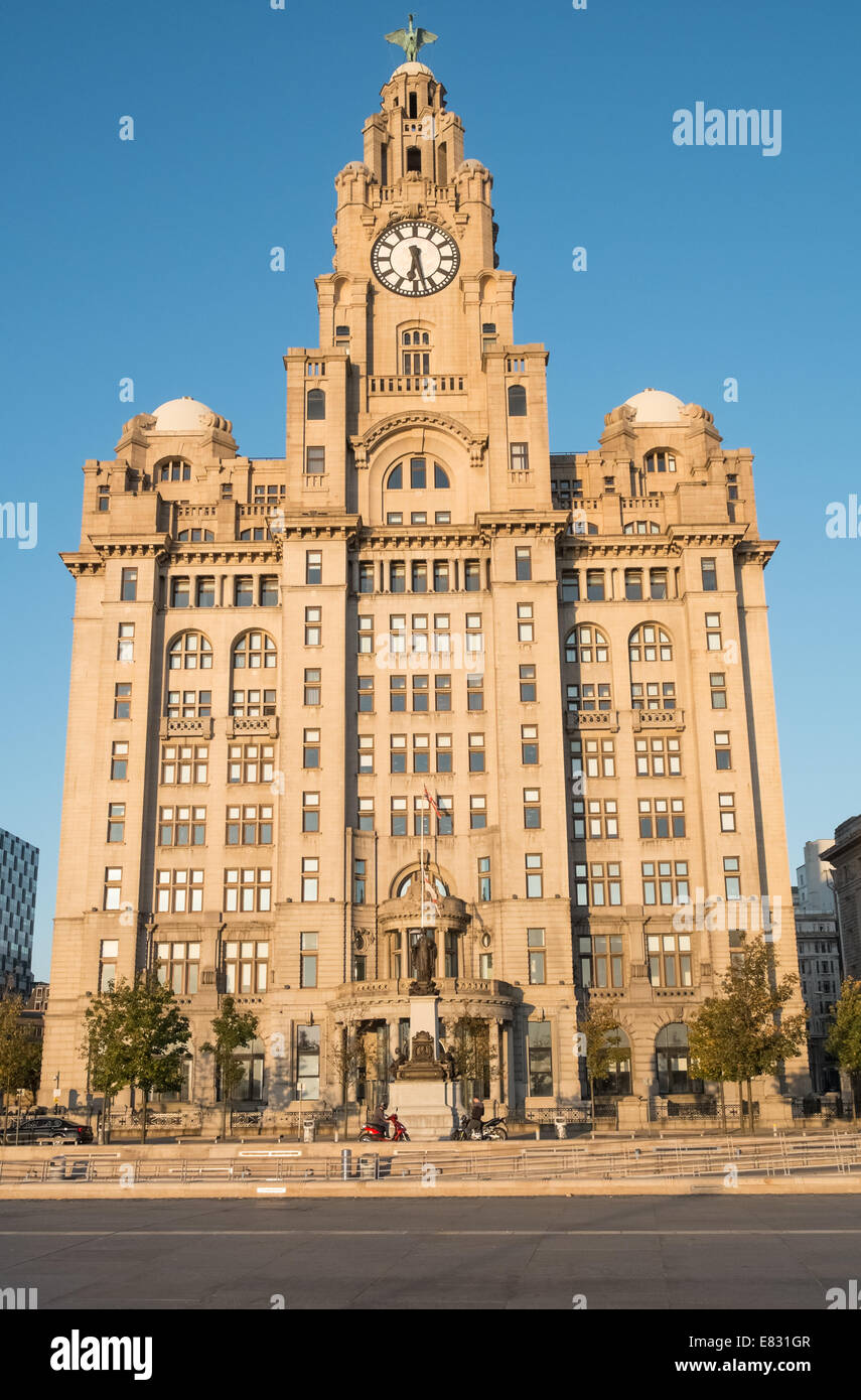 Royal Liver Grade 1 listed building, Pier Head, Liverpool, Merseyside, England, UK Stock Photo