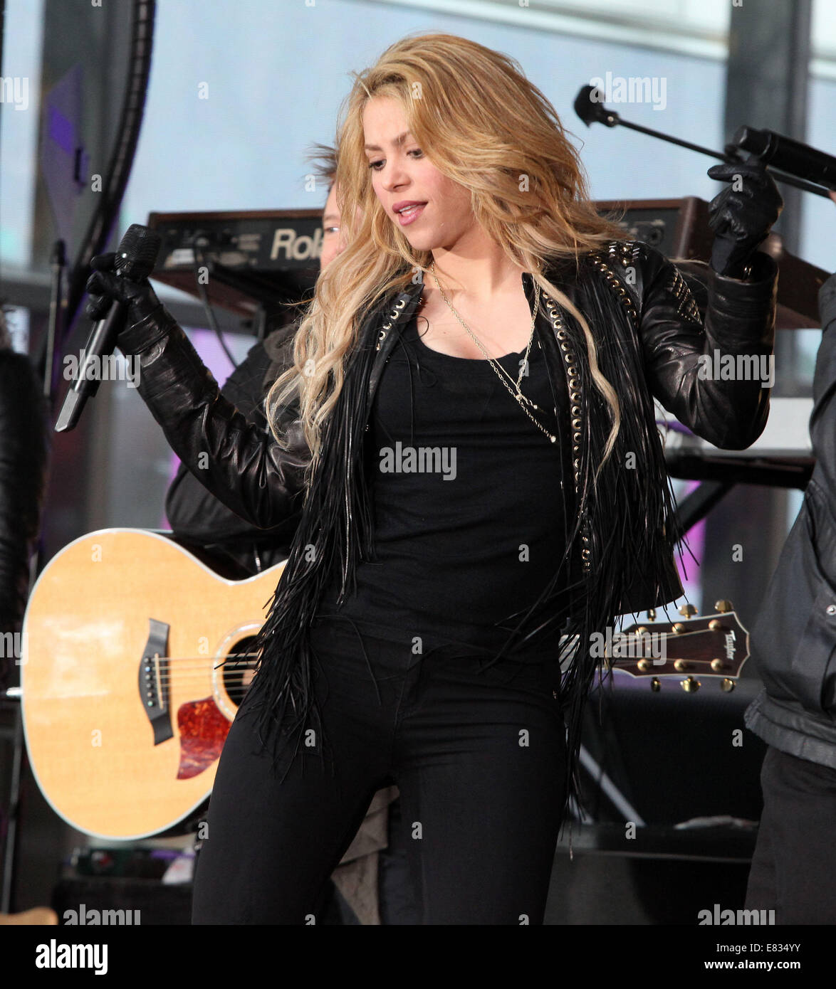 Shakira peforms live on 'Today' as part of NBC's Toyota Concert Series