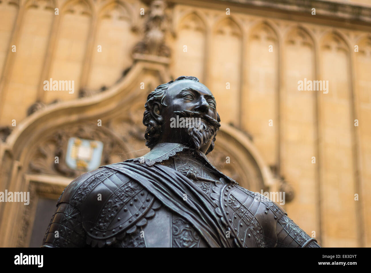 Statue of William Herbert outside the Bodleian Library in Oxford Stock