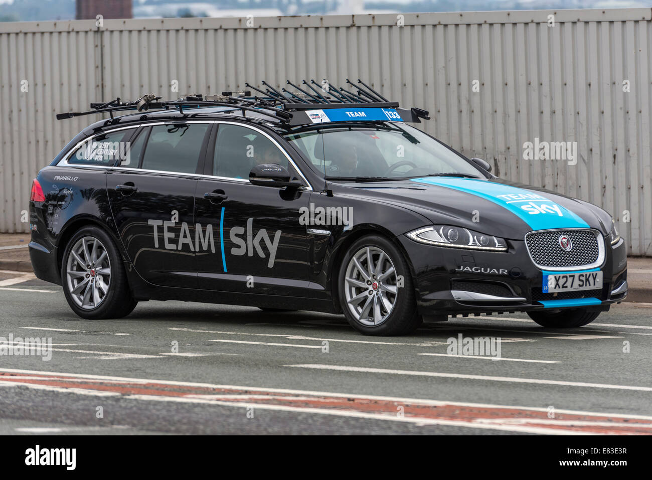 team sky car
