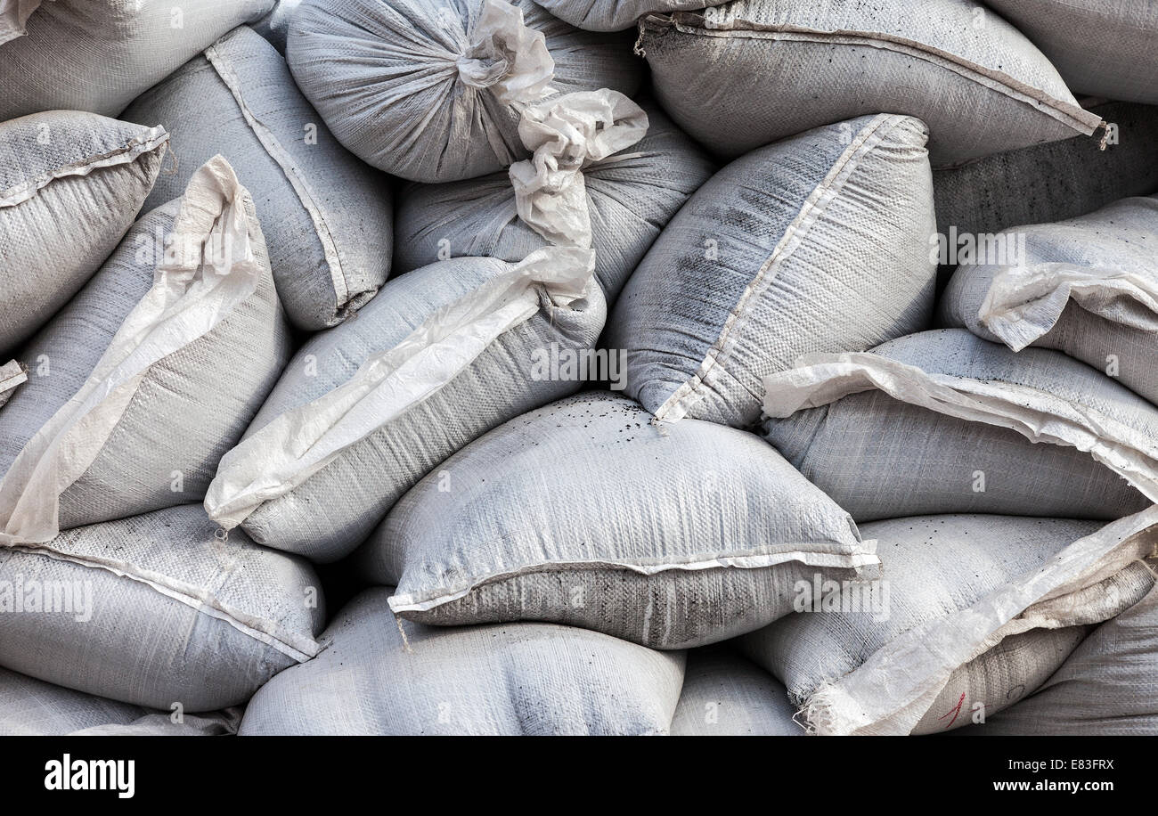 Wall of sandbags for flood defense or military use Stock Photo Alamy