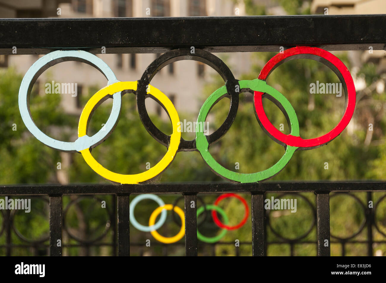 Olympic rings hires stock photography and images Alamy