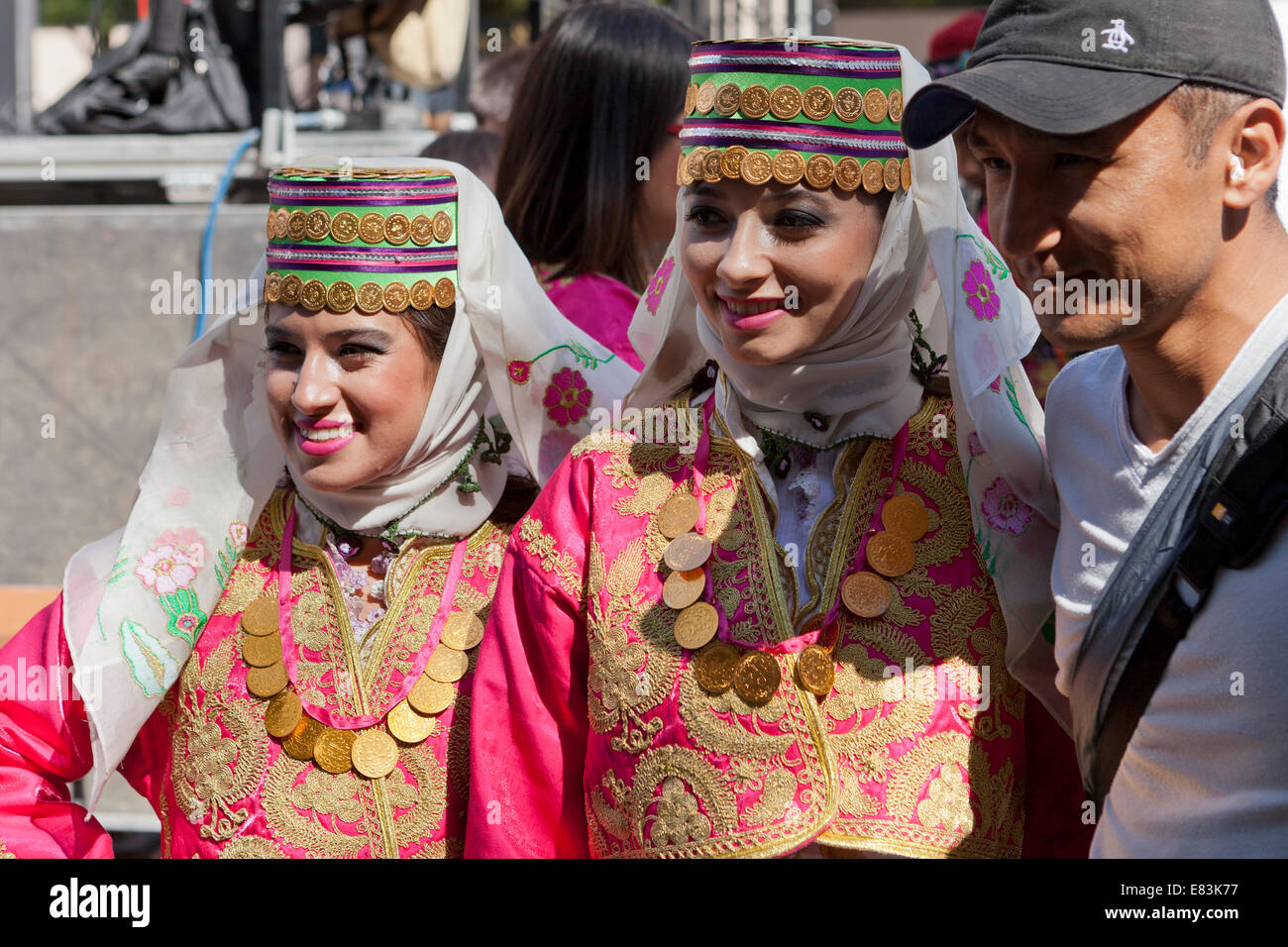 Turkish Horon traditional folk dancers Stock Photo
