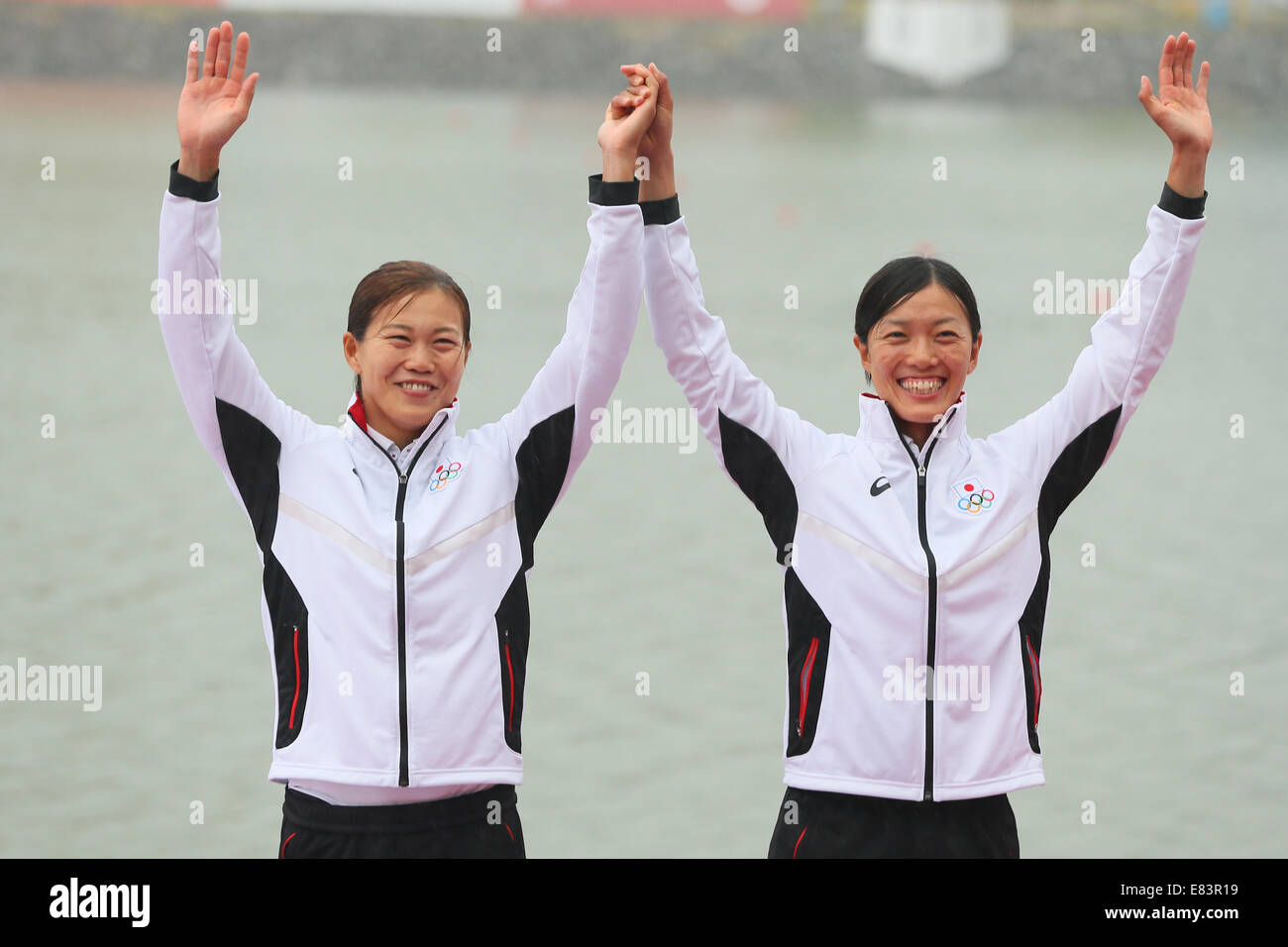 Incheon, South Korea. 29th Sep, 2014. Asumi Omura & Shiho Kakizaki (JPN) Canoe Sprint Women's