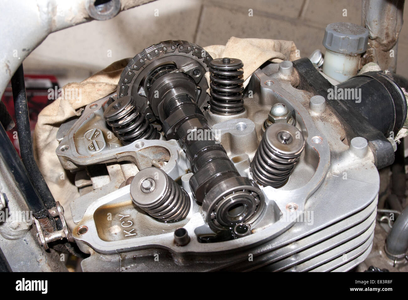 Motorcycle camshaft hires stock photography and images Alamy