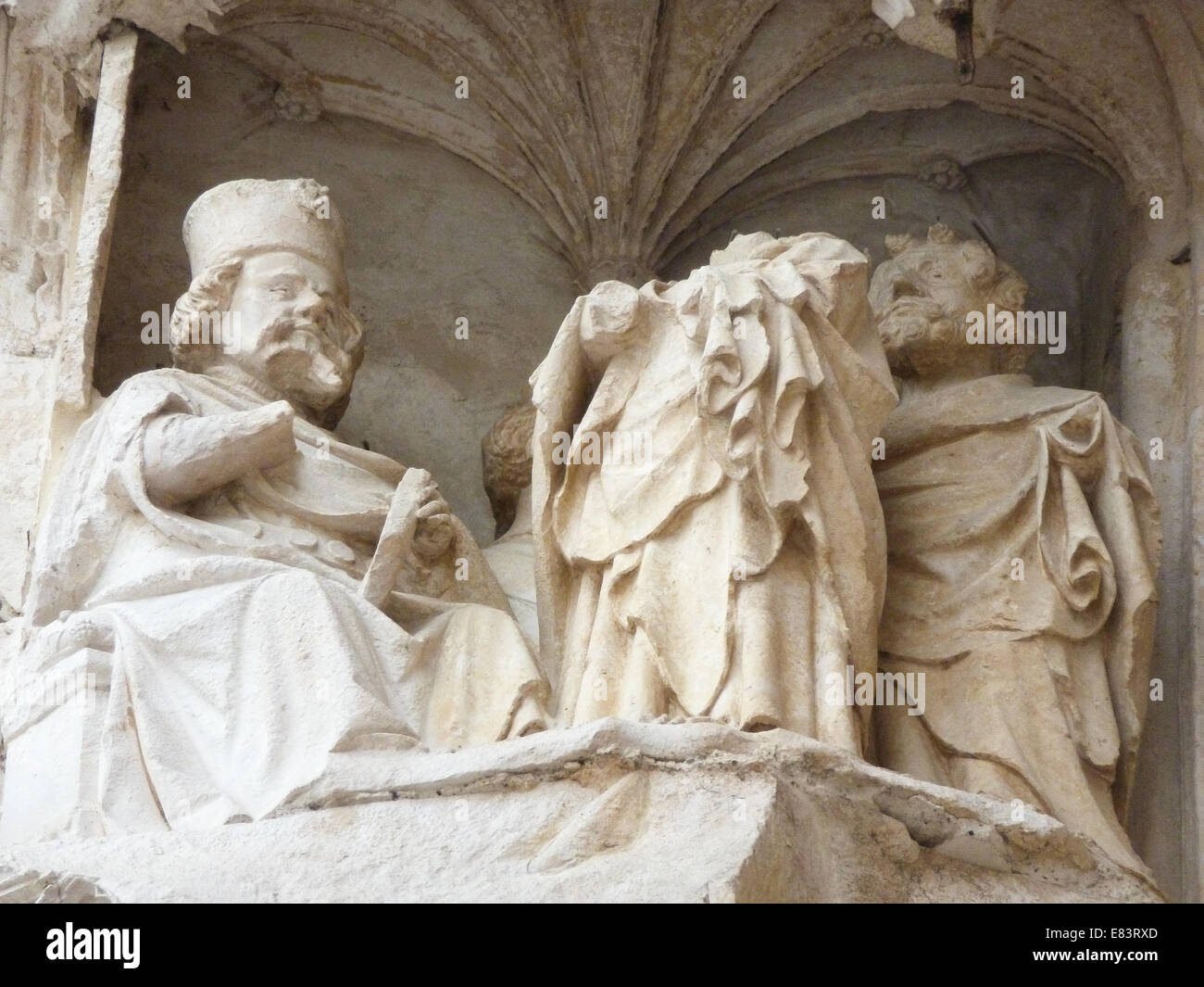 Auxerre cathedral st etienne hires stock photography and images Alamy