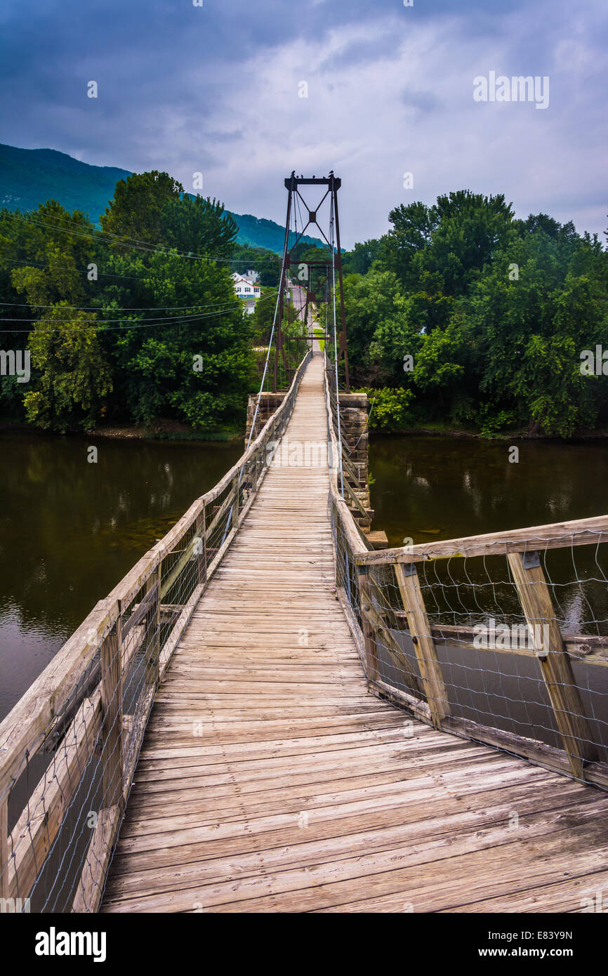 Swinging bridge in Buchanan, Virginia Stock Photo Alamy
