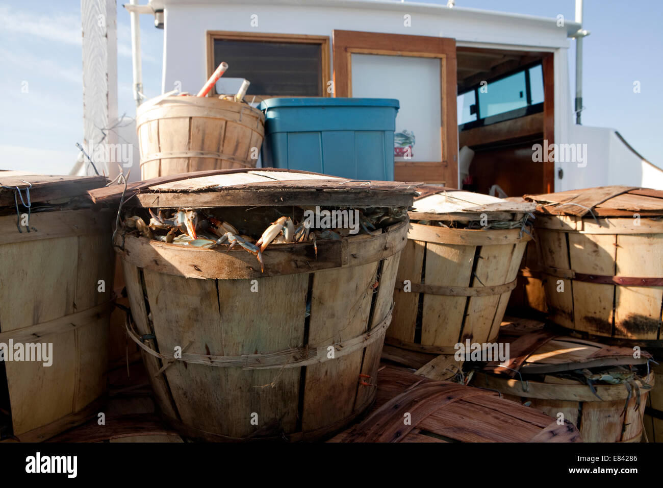 Chesapeake bay crab boat hires stock photography and images Alamy