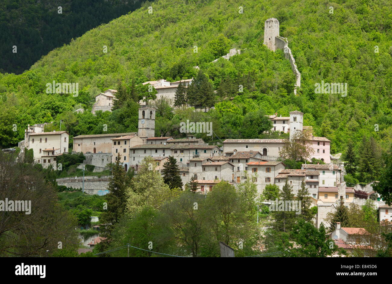 The small town of Castelsantangelo in the Monti Sibillini National Park, Apennines,  Italy. Stock Photo