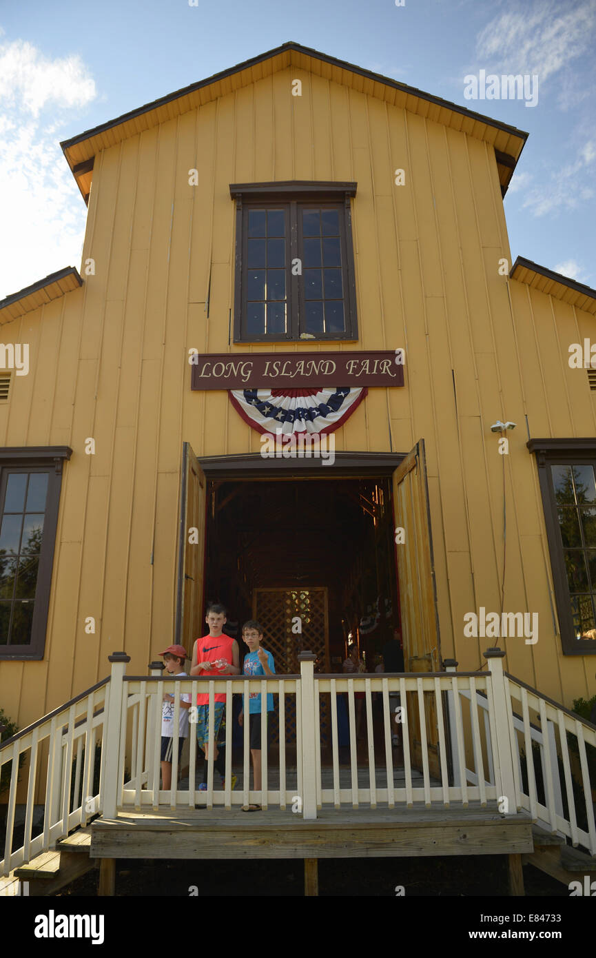 Old bethpage village restoration hires stock photography and images