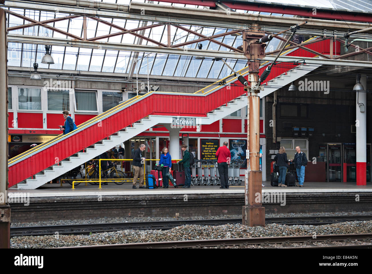 Crewe Railway Station, UK Stock Photo Alamy