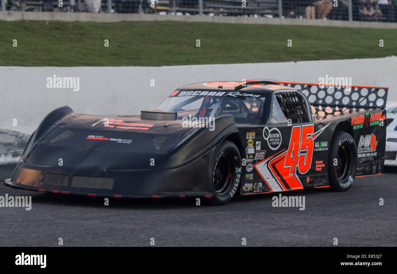 OSCAAR Outalw SUper Late Model driver ROB POOLE #45 Stock Photo - Alamy