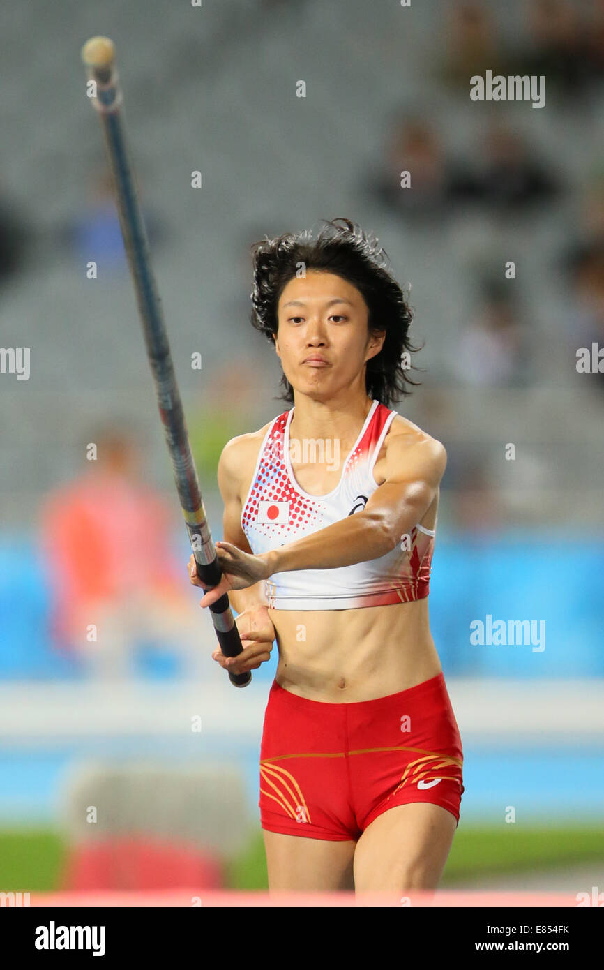 Incheon, South Korea. 30th Sep, 2014. Tomomi Abiko (JPN) Athletics