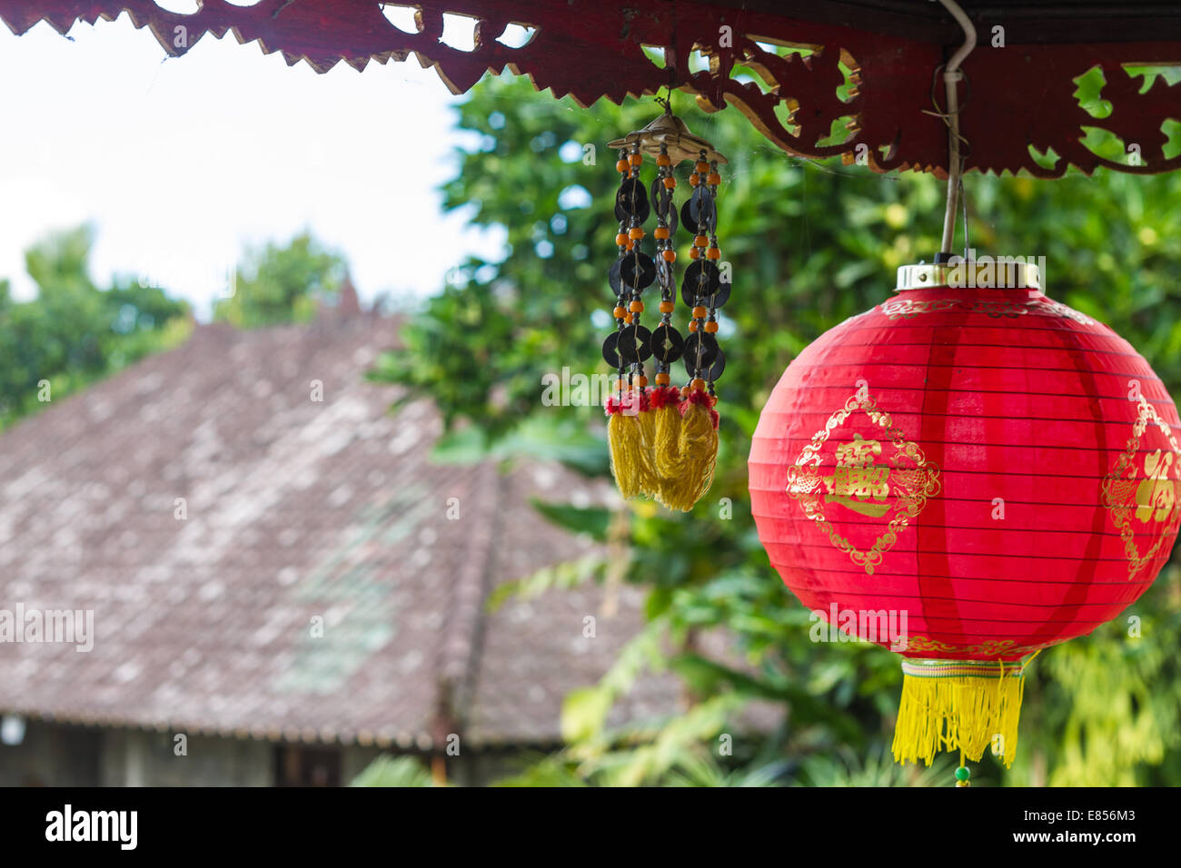 Traditional Chinese lamp Stock Photo Alamy