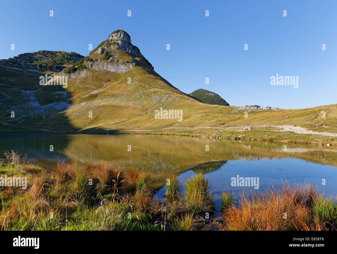 Augstsee Lake and Mt Atterkogel, Loser region, Totes Gebirge range, Altaussee, Ausseerland region, Salzkammergut, Styria Stock Photo