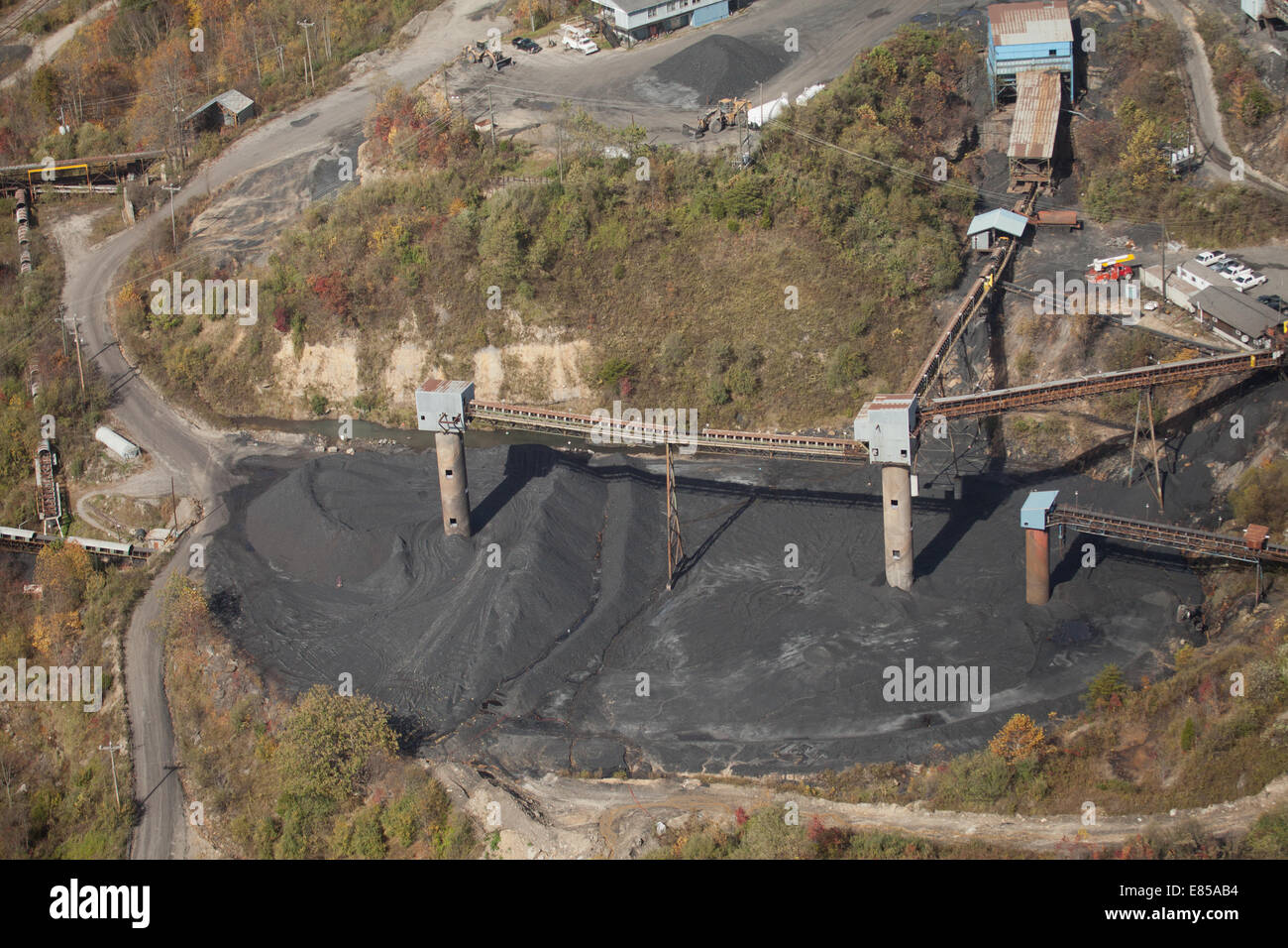 Coal slag heap hires stock photography and images Alamy