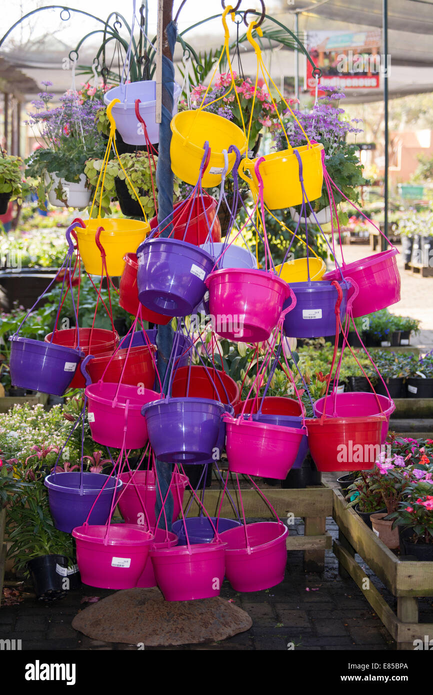 Hanging Baskets High Resolution Stock Photography and Images Alamy