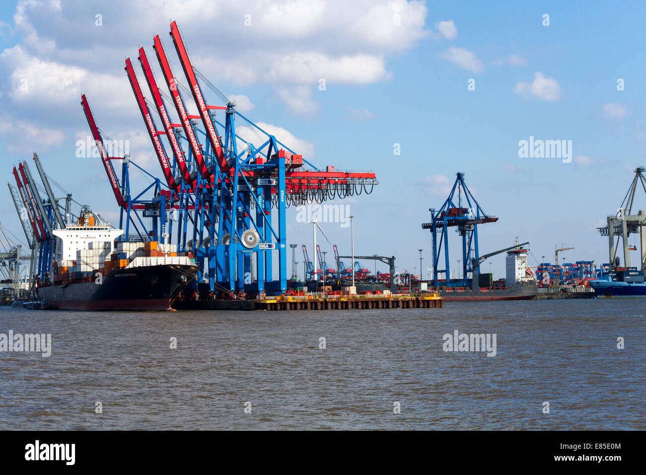 Container Ship and cranes, Boat Harbour, Hamburg, Germany, Europe. - September 2014 Stock Photo