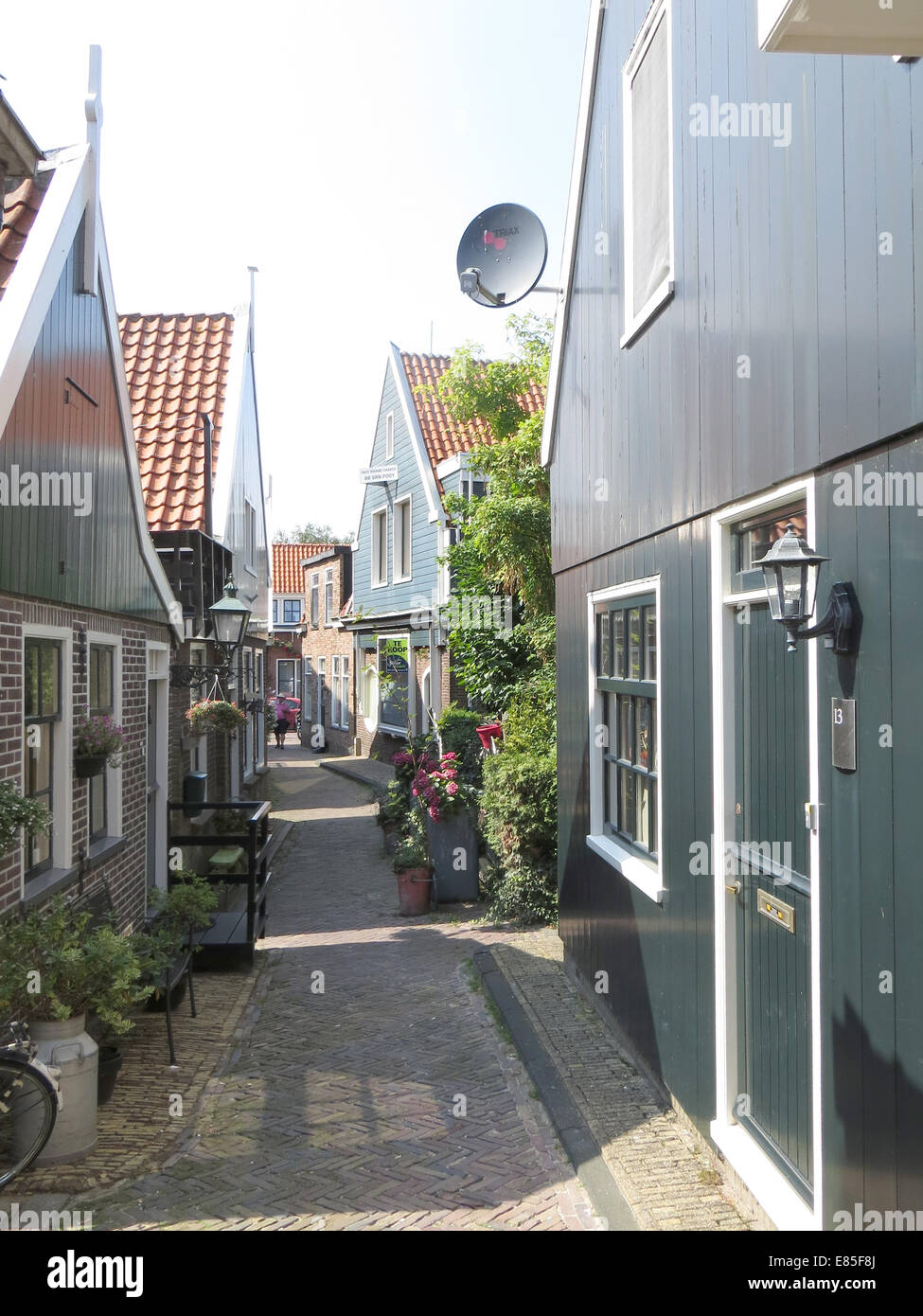 Beautifull houses in Edam/Volendam Stock Photo Alamy
