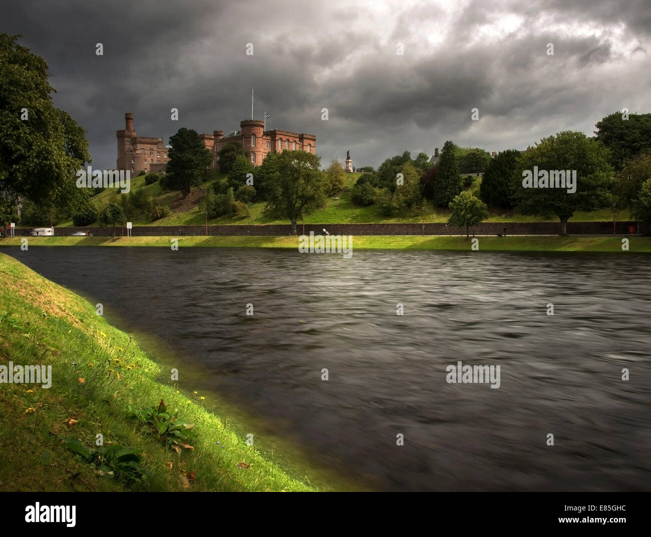 River Ness and Inverness Catle, Inverness, Highlands, Scotland Stock Photo
