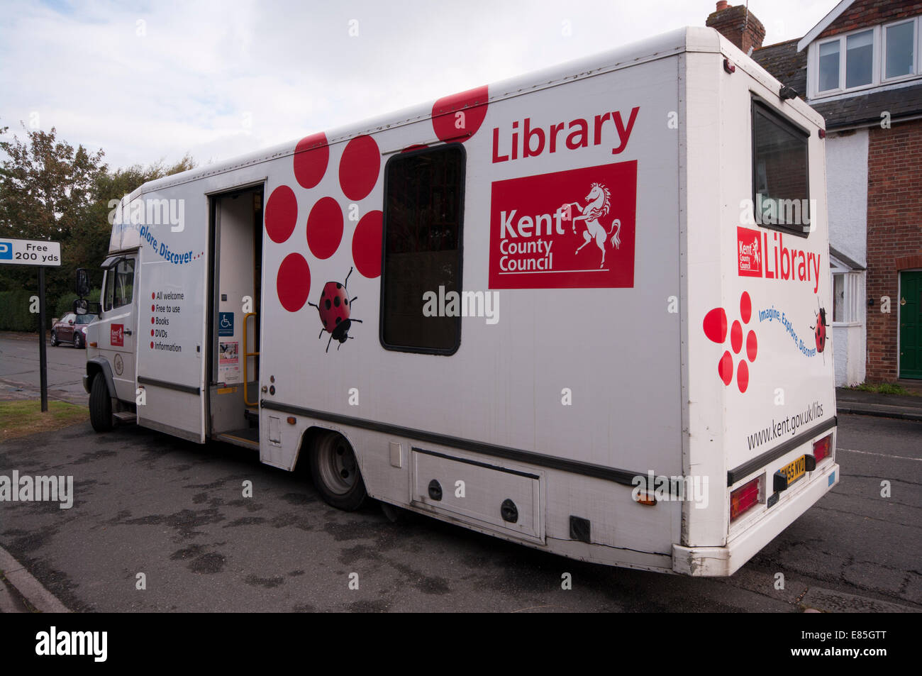 Kent County Council Mobile Library Stock Photo Alamy
