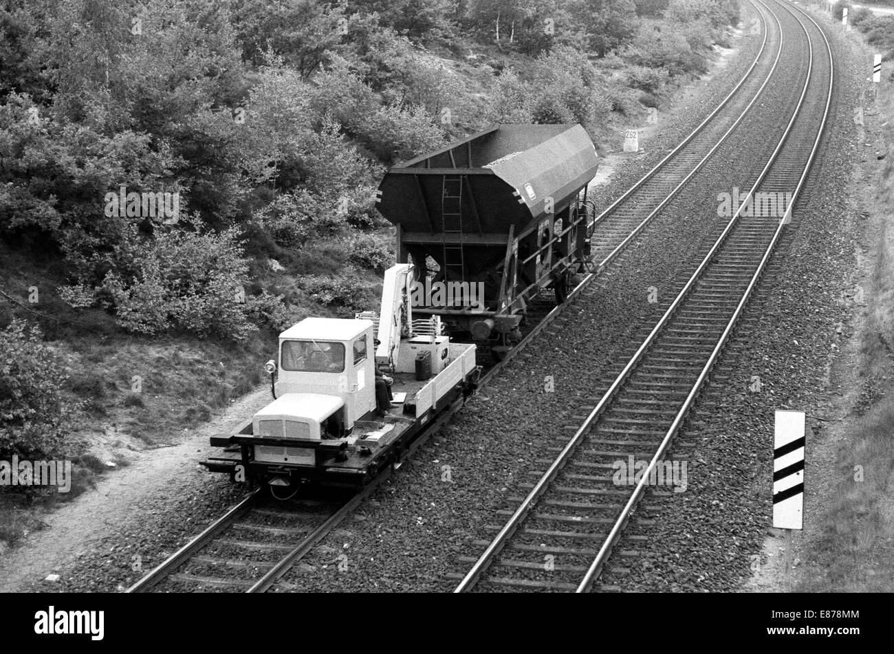 Construction trains Black and White Stock Photos & Images - Alamy