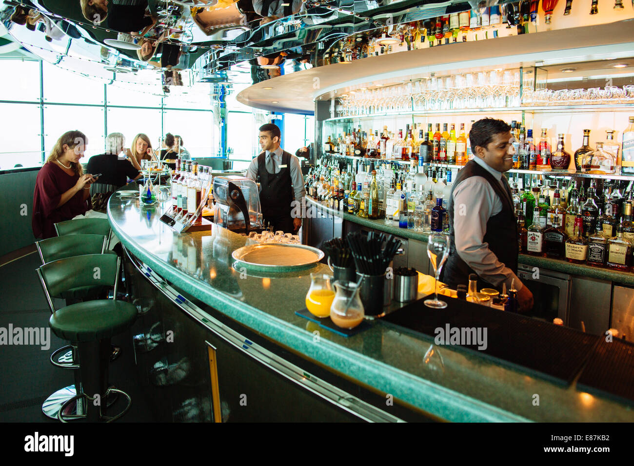 Skyview Bar Bartenders in Burj Al Arab Hotel Jumeira, Dubai, UAE Stock Photo