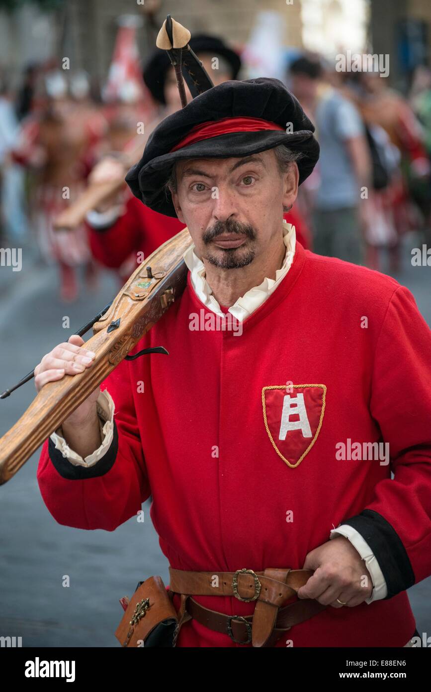 Parade historic Florentine soccer Stock Photo Alamy