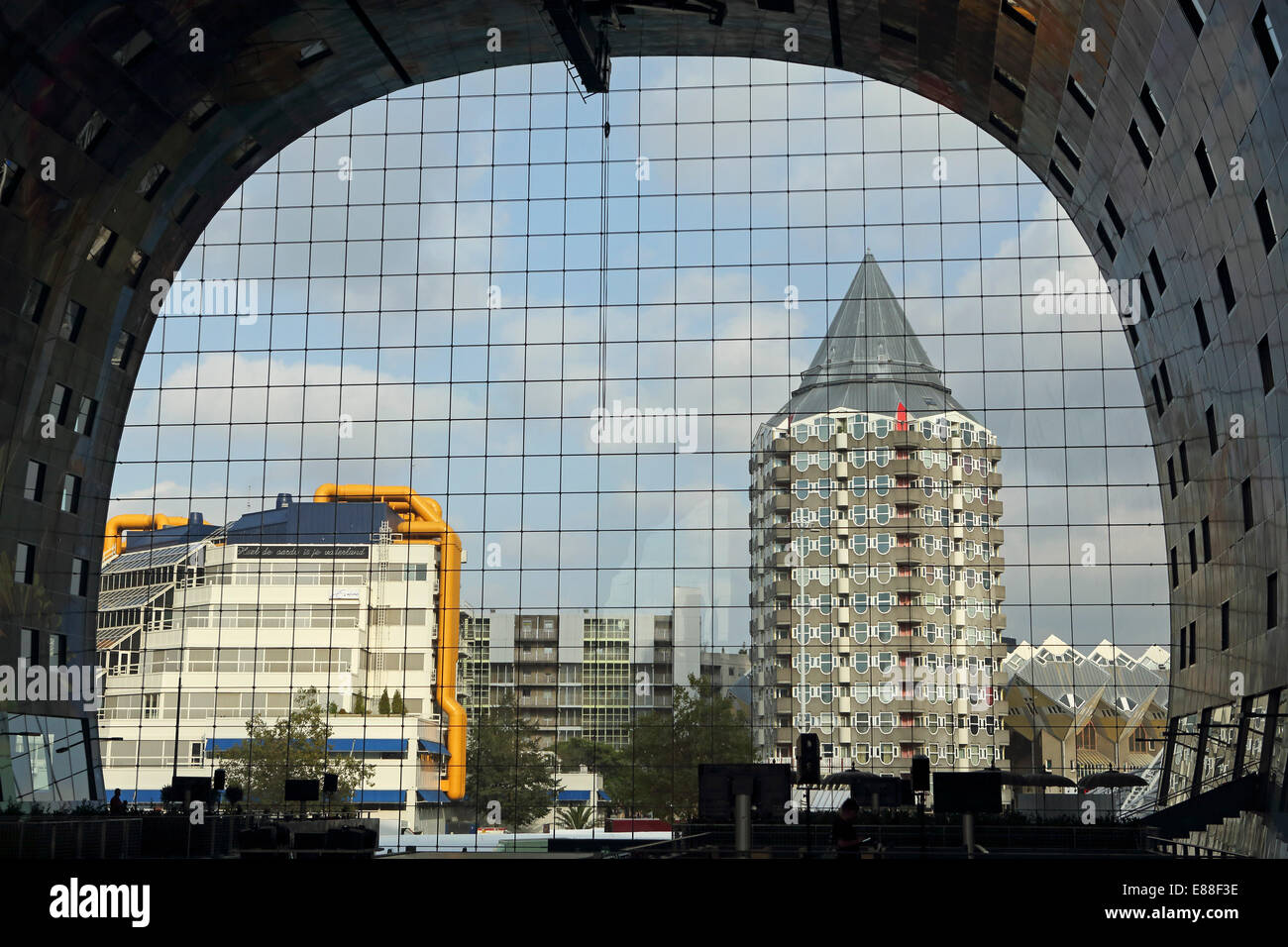 Rotterdam, Netherlands. 30th Sept, 2014. The arch of the Markthal Rotterdam in Rotterdam, the Netherlands. The covered market was designed by architects MVRDV and the interior bears the biggest artwork in the Netherlands, 'The Horn of Plenty' by Arno Coenen and Iris Roskam. The market was officially opened by Queen Maxima on 1 October 2014. Credit:  Stuart Forster/Alamy Live News Stock Photo