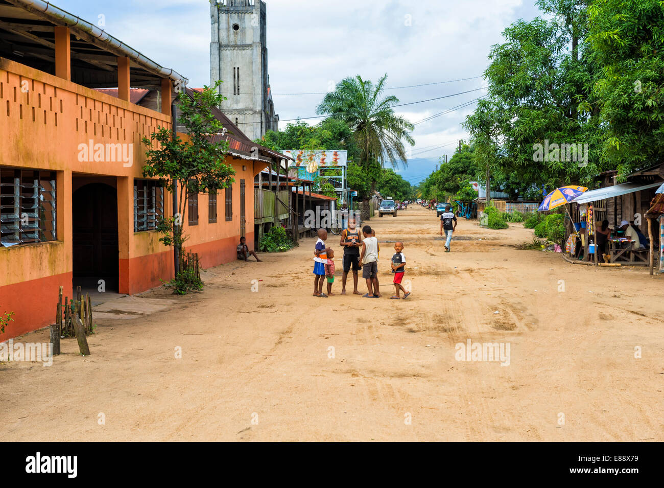street-maroantsetra-madagascar-africa-E88X79.jpg