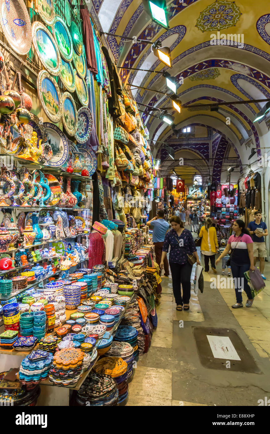 Istanbul bags hi-res stock photography and images - Alamy