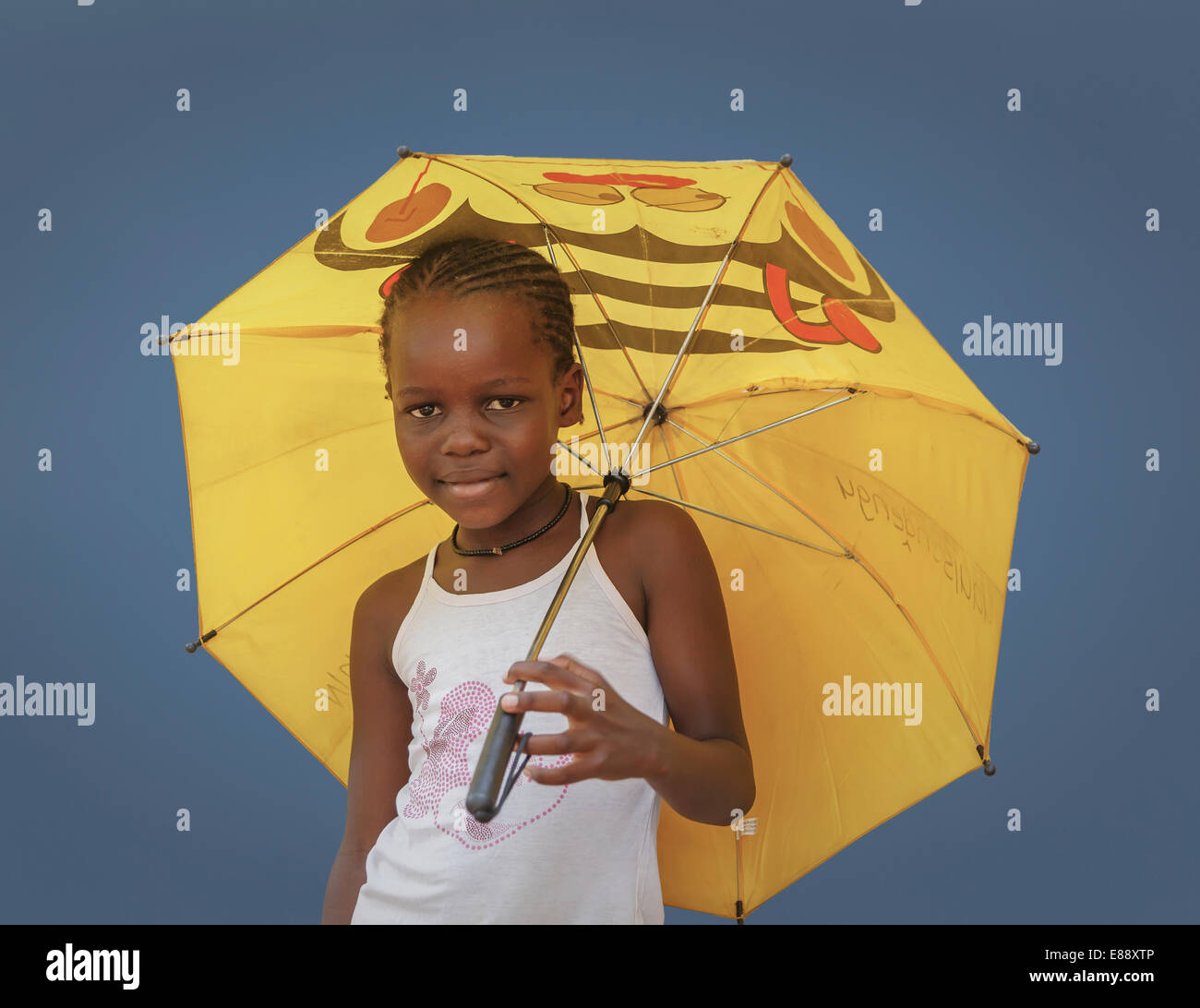 Africa tribal girl hi-res stock photography and images - Alamy