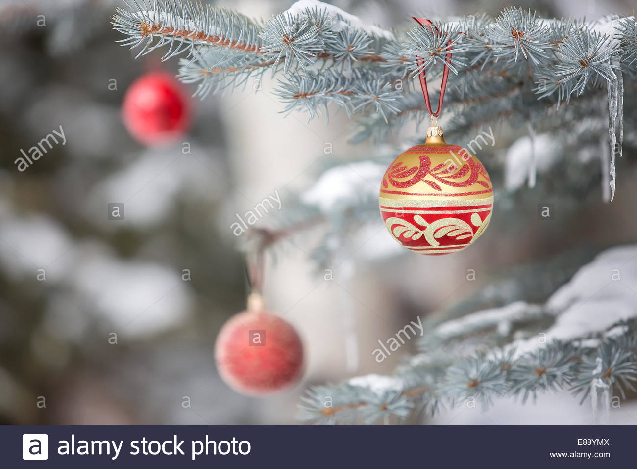 Christmas ornaments hanging from tree Stock Photo Alamy