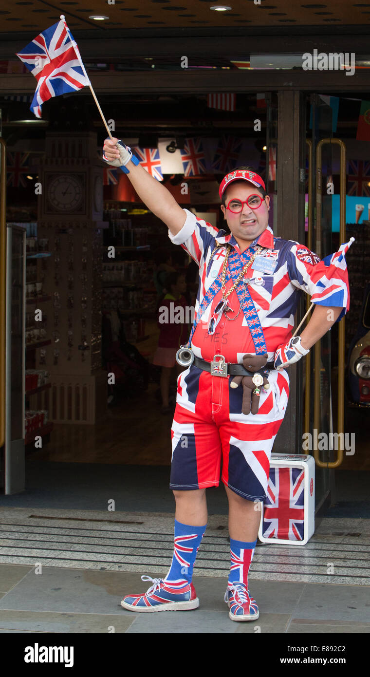 Man dressed in Patriotic Union Jack clothing Stock Photo - Alamy