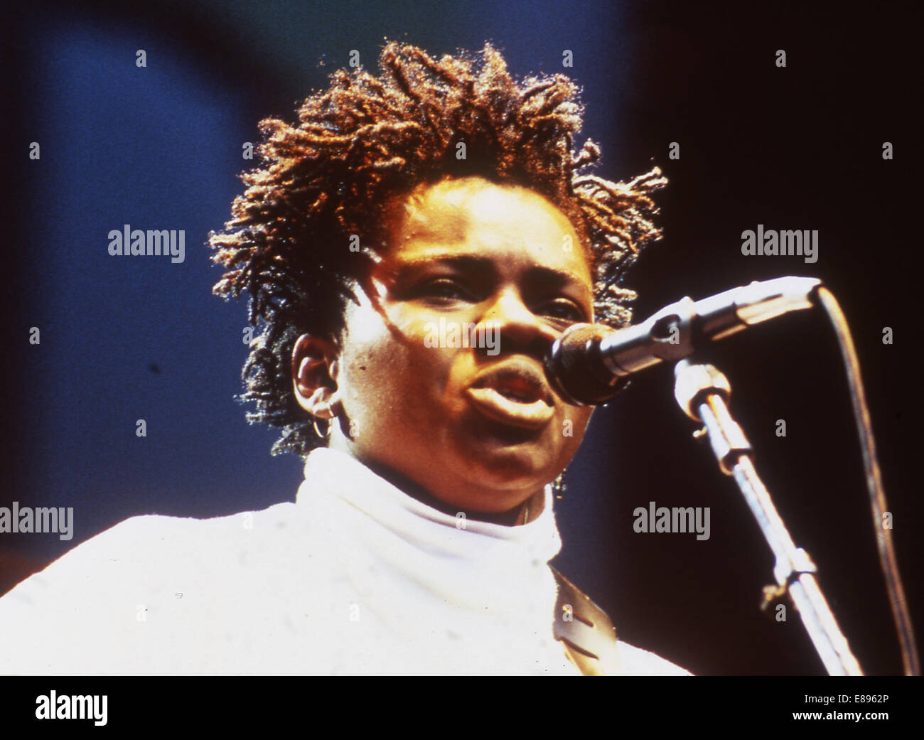 Tracy chapman hi-res stock photography and images - Alamy